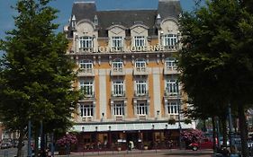 Hotel Moderne