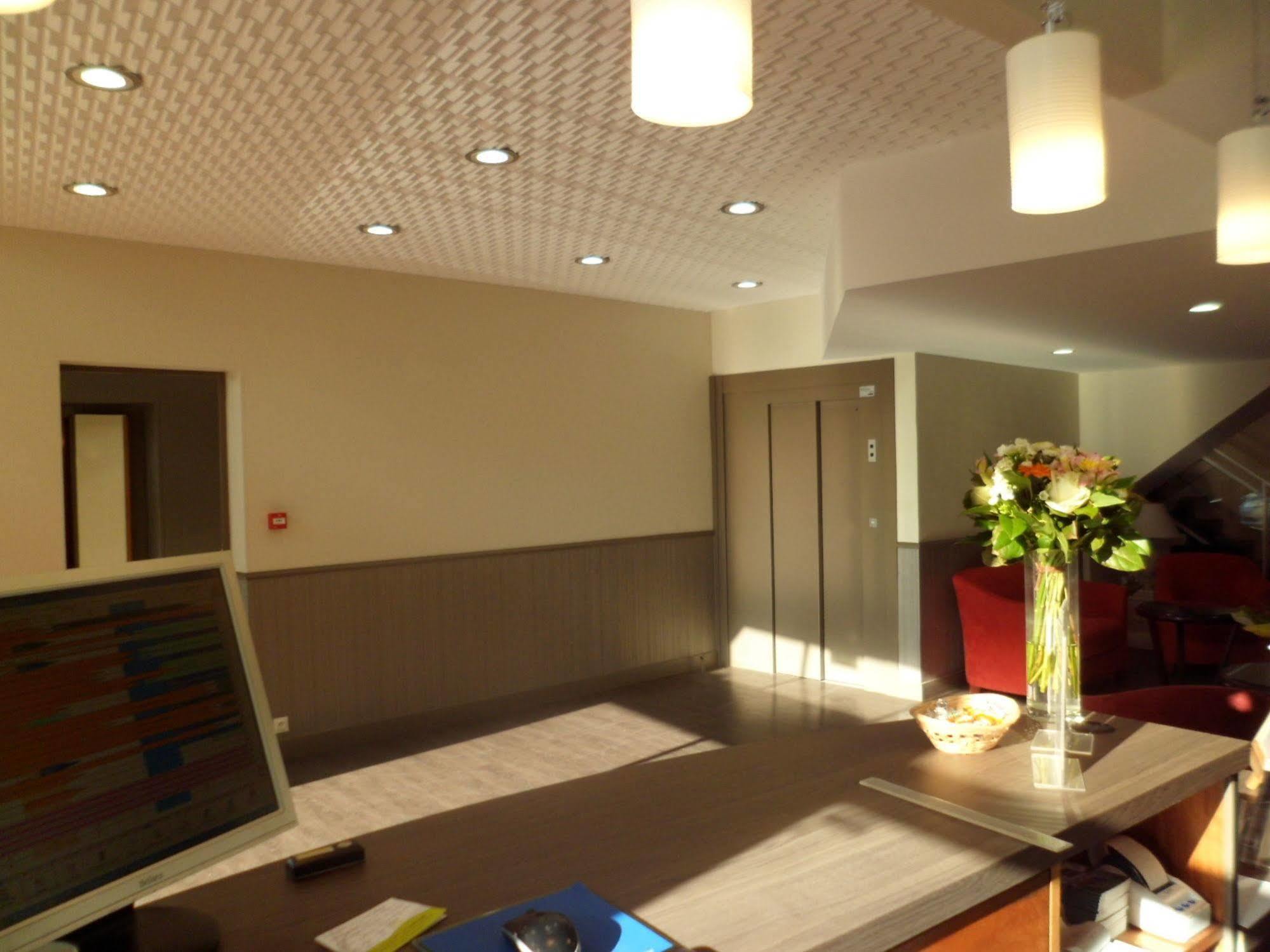 Hotel Moderne Arras Esterno foto